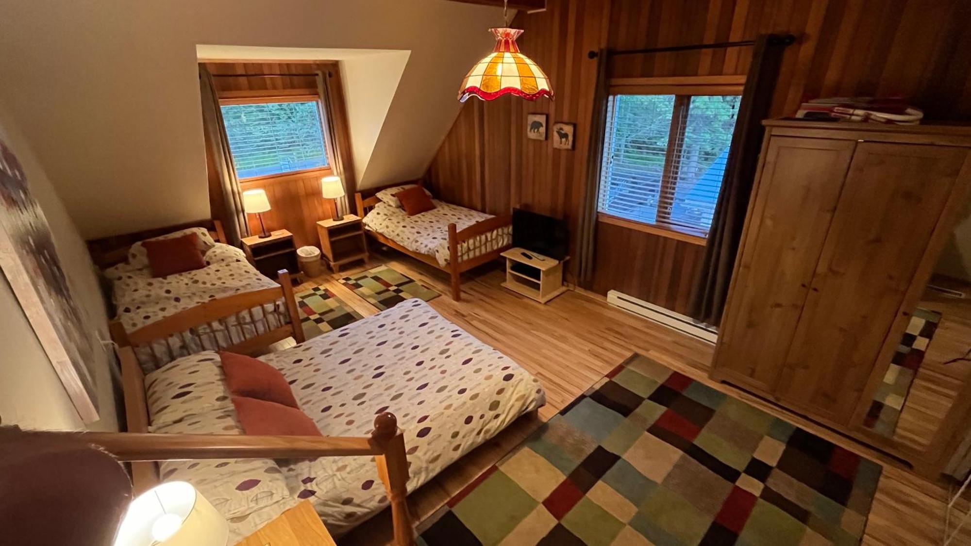 Bear Paw Lodge Golden Eksteriør bilde