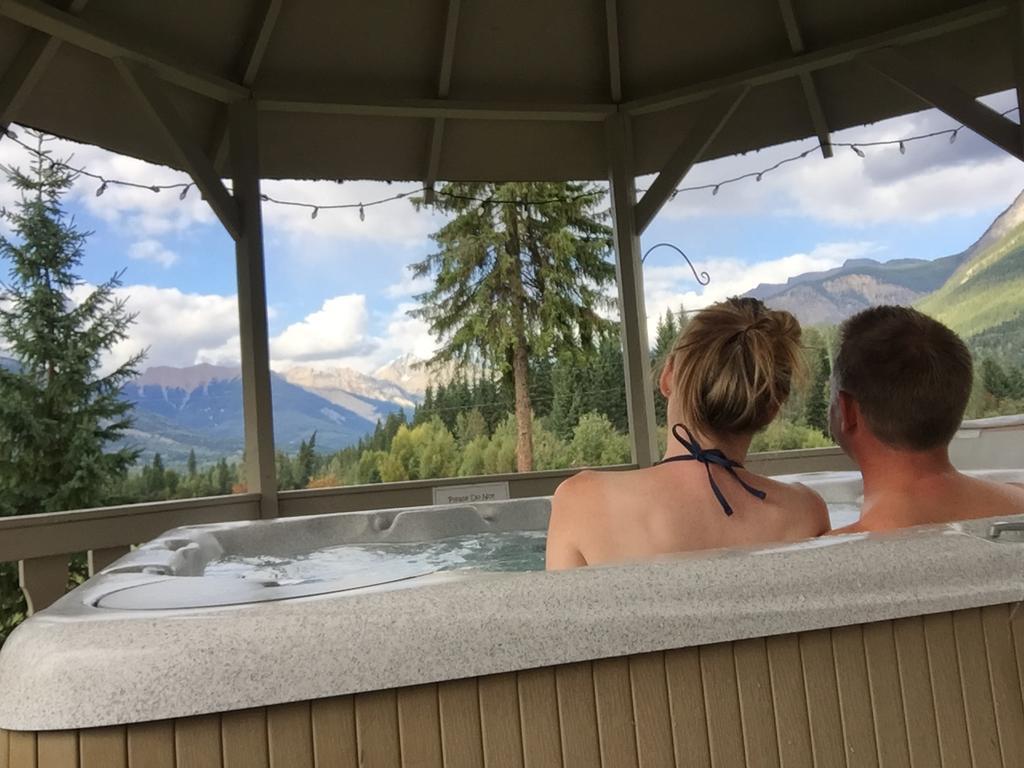 Bear Paw Lodge Golden Eksteriør bilde